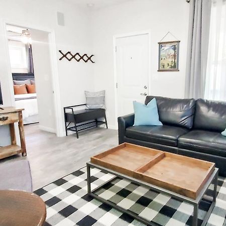 Vacation Home Minutes From Downtown, Great For Families オグデン エクステリア 写真