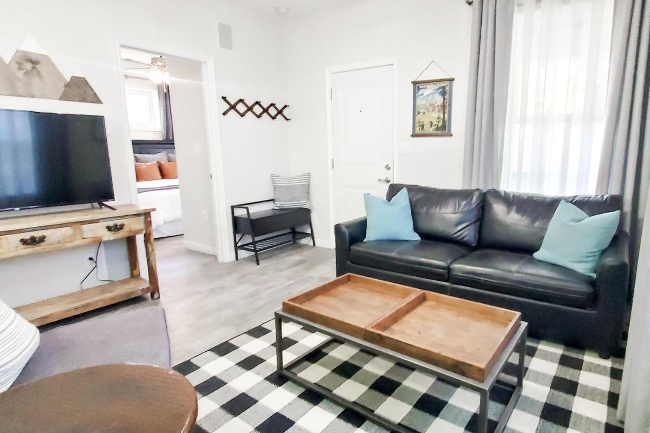 Vacation Home Minutes From Downtown, Great For Families オグデン エクステリア 写真