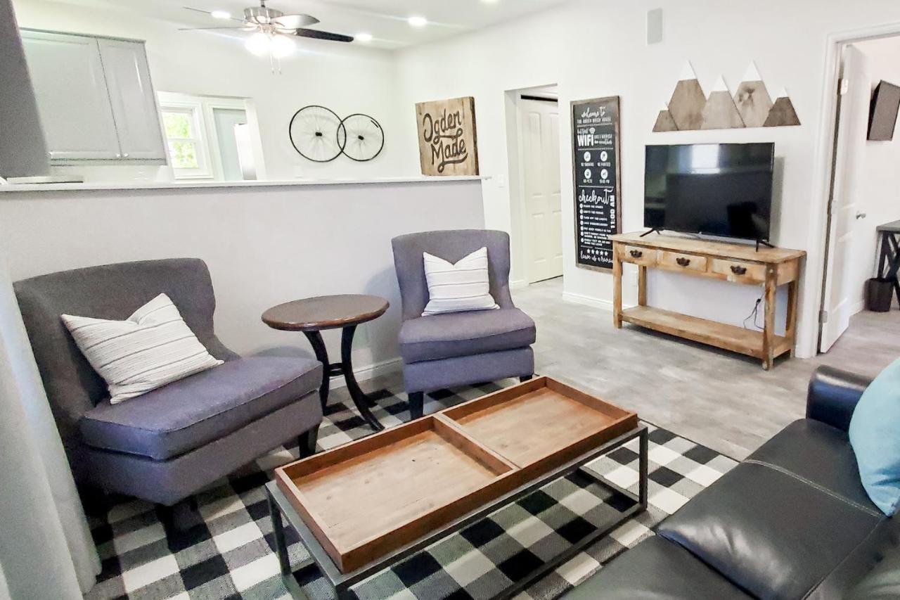 Vacation Home Minutes From Downtown, Great For Families オグデン エクステリア 写真